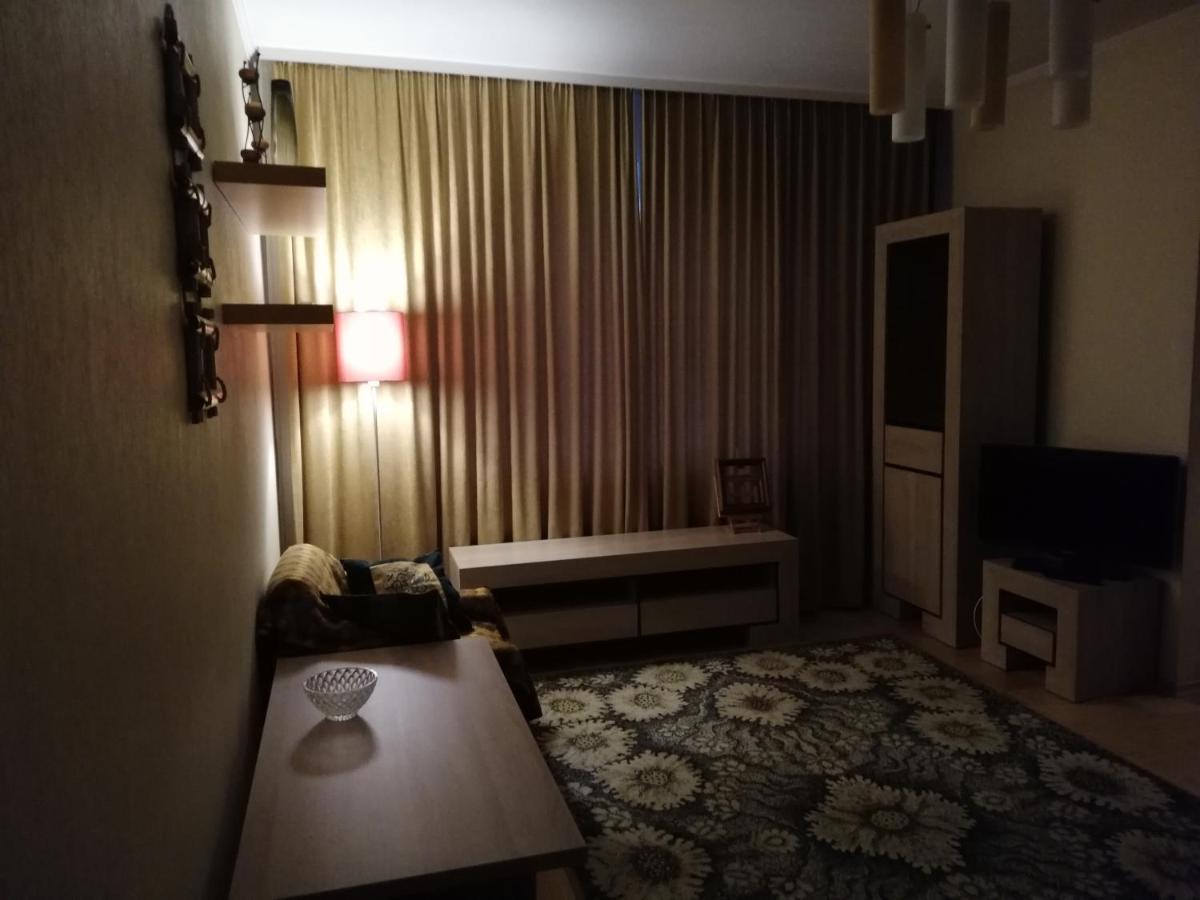 15 Minutes From The Beach And City Center 7 Minutes From The Airport Рига Экстерьер фото